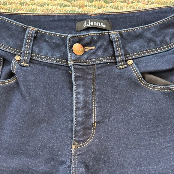 D.Jeans Dark Blue Ankle/Crop Jeans - Picture 2 of 9